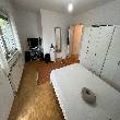 Schlafzimmer mit Blick zum Flur