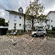 Stellplatz vor dem Haus - Bild 1